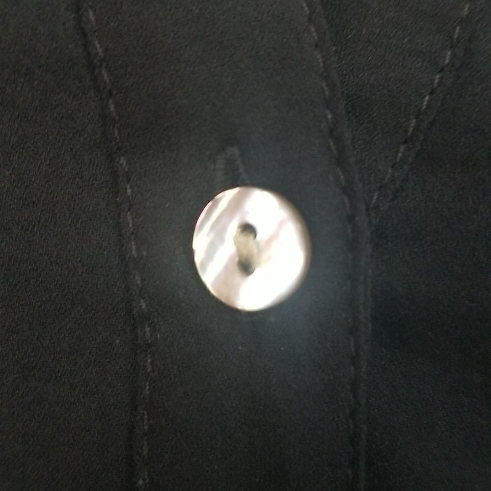 Express 3/4 tab sleeve top - Picture 12 of 12